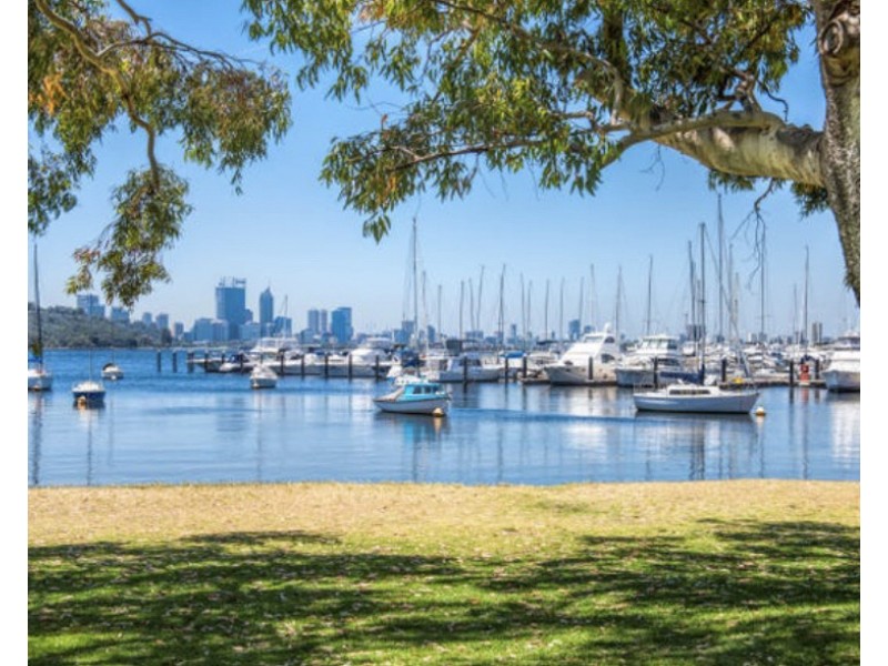 105/150 Broadway, Crawley WA 6009