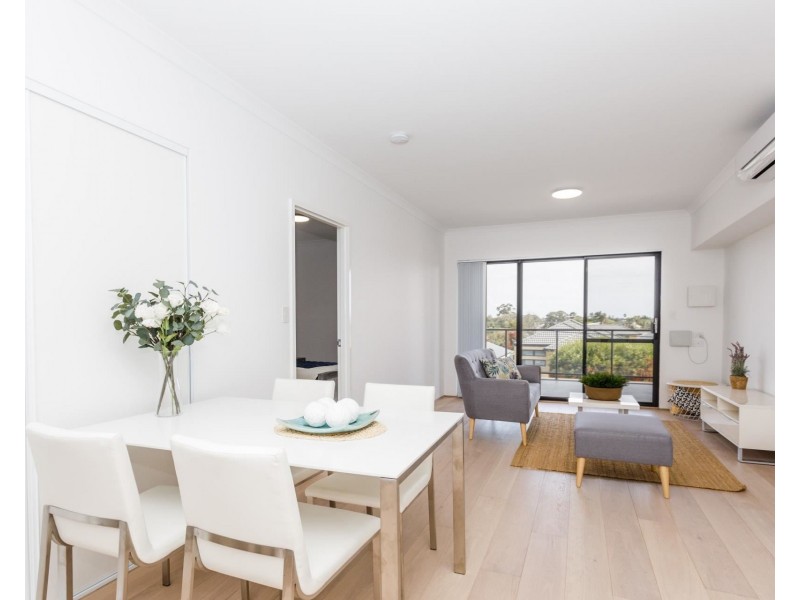 6/70 Gabriel street, Cloverdale WA 6105