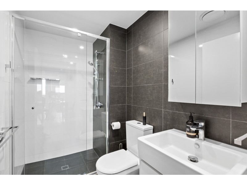 1007/28 Wolseley Street, Woolloongabba QLD 4102