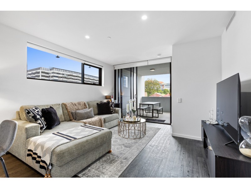 201/28 Wolseley Street, Woolloongabba QLD 4102