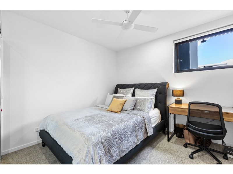 201/28 Wolseley Street, Woolloongabba QLD 4102