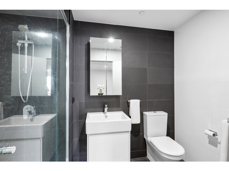 201/28 Wolseley Street, Woolloongabba QLD 4102