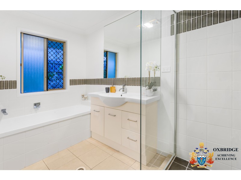 15 Donald Place, Brassall QLD 4305