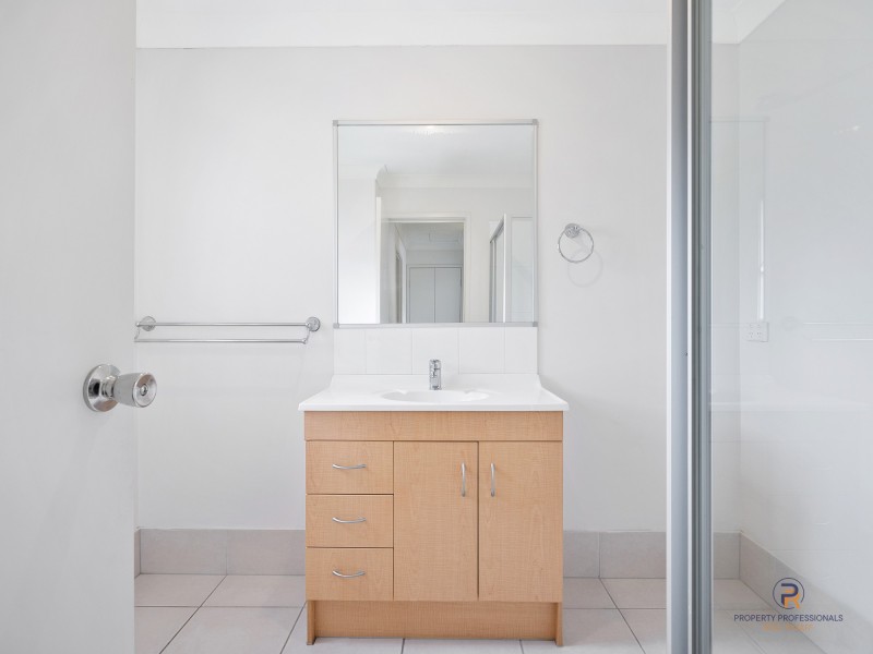 49/266 Henty Drive, Redbank Plains QLD 4301