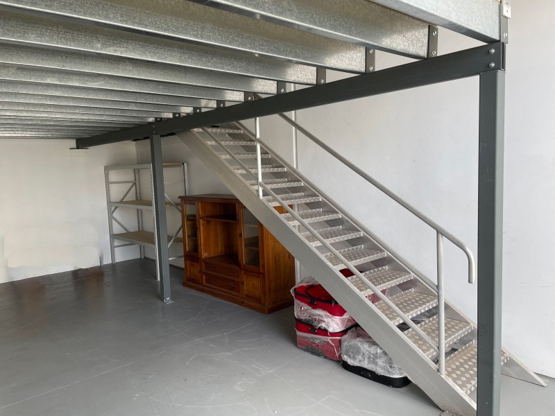 1/25 Tacoma Circuit, Canning Vale WA 6155