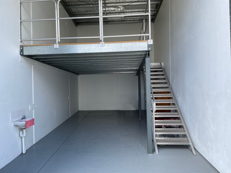 1/25 Tacoma Circuit, Canning Vale WA 6155