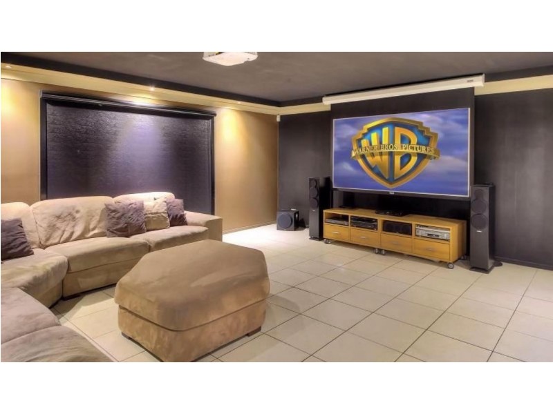 25 Lichfield Place, Parkinson QLD 4115