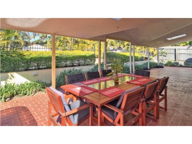 25 Lichfield Place, Parkinson QLD 4115