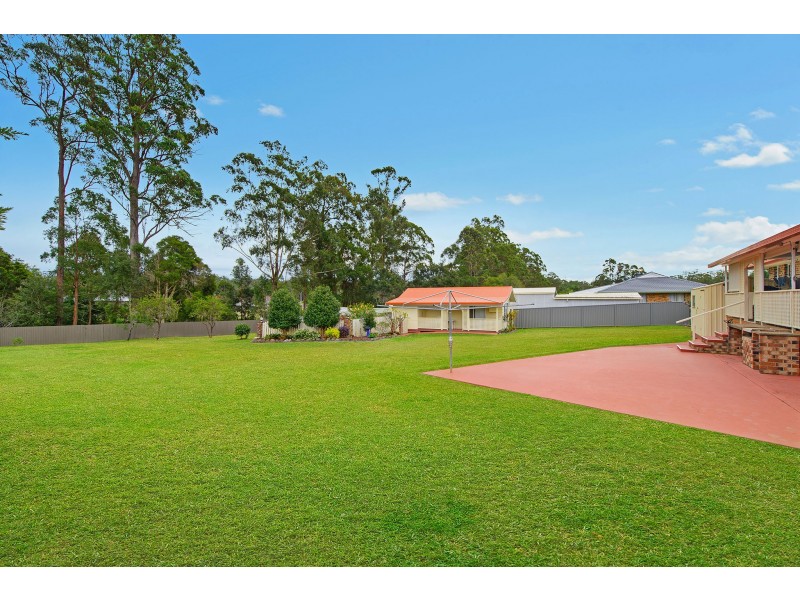 8 Colonial Circuit, Wauchope NSW 2446