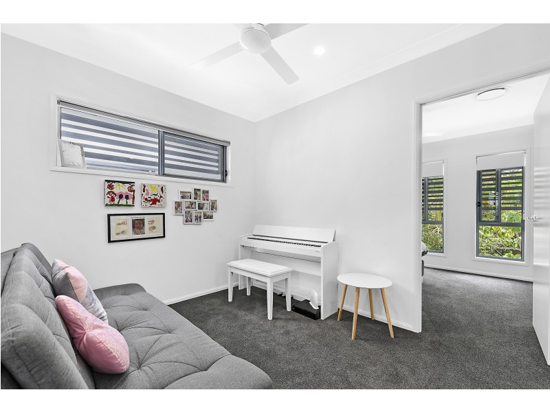 12/50 Compass Drive, Biggera Waters QLD 4216