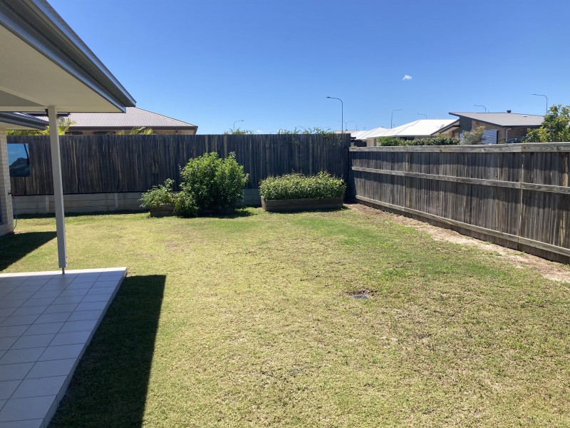 12 Jardine St, Urraween QLD 4655