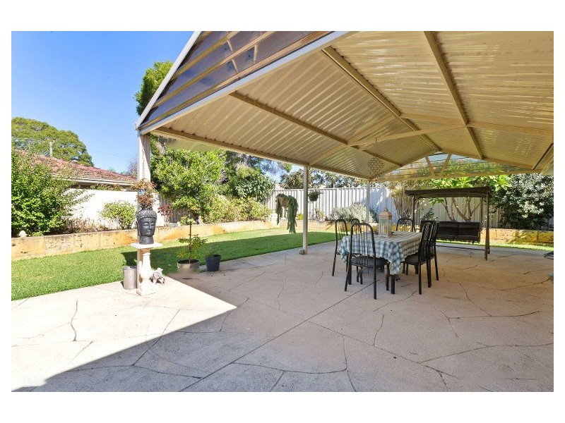 6 Nebo Close, Willetton WA 6155