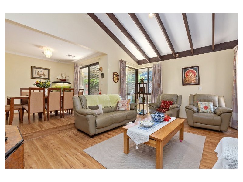 6 Nebo Close, Willetton WA 6155