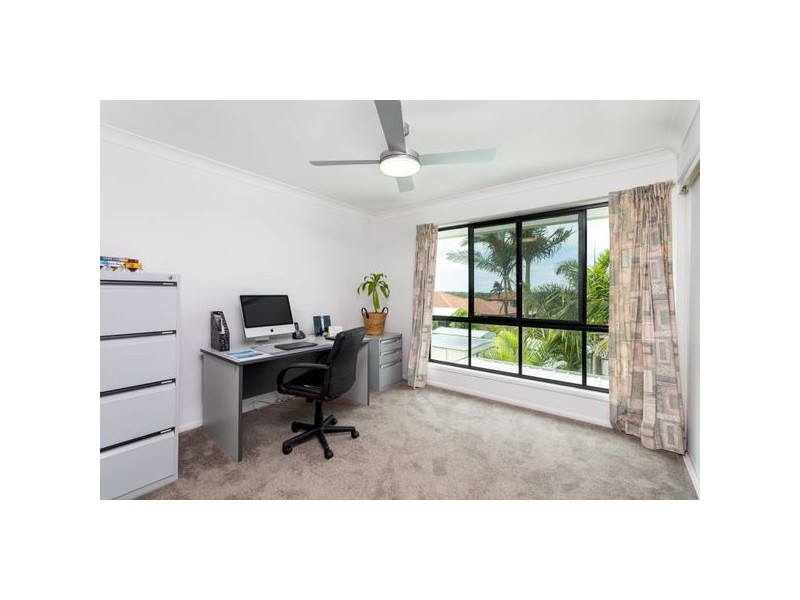24 Avalon Street, Sandstone Point QLD 4511