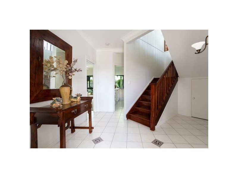 24 Avalon Street, Sandstone Point QLD 4511