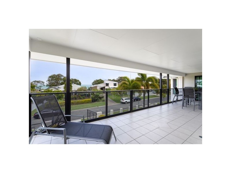 24 Avalon Street, Sandstone Point QLD 4511