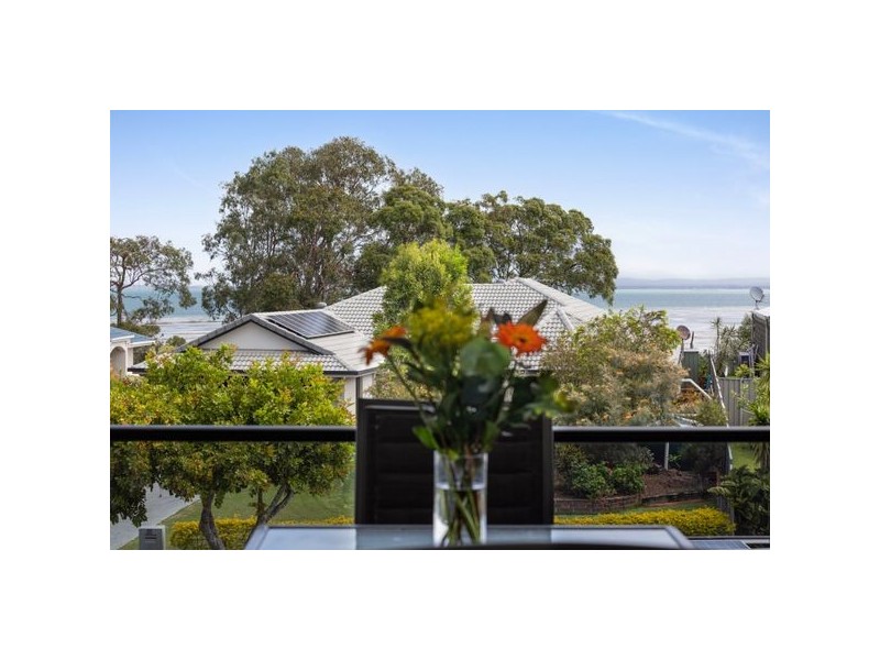 24 Avalon Street, Sandstone Point QLD 4511