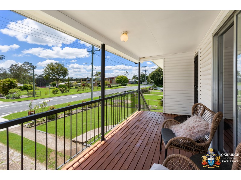 206 Pine Mountain Road, Brassall QLD 4305
