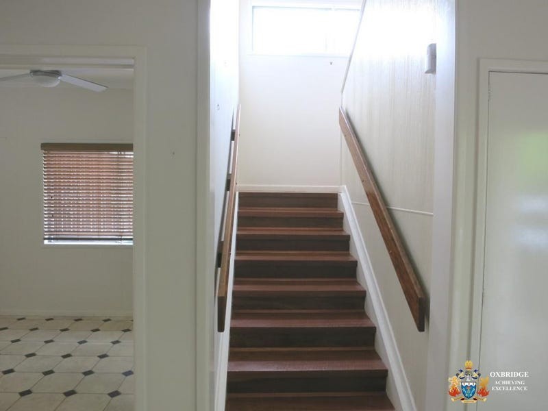11 Depper Street, St Lucia QLD 4067