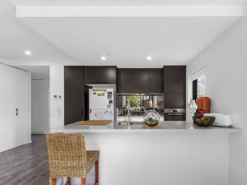 705/28 Wolseley Street, Woolloongabba QLD 4102