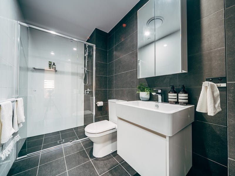 705/28 Wolseley Street, Woolloongabba QLD 4102