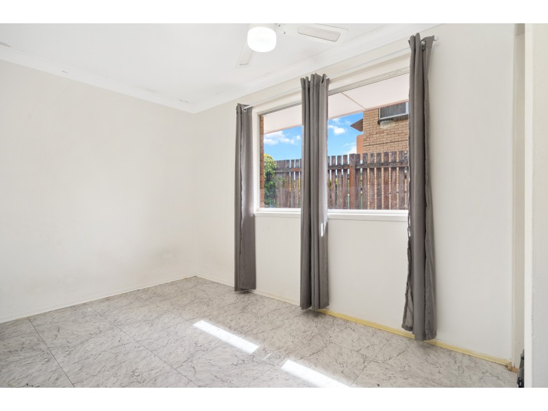 12 Shannon Street, Redbank Plains QLD 4301