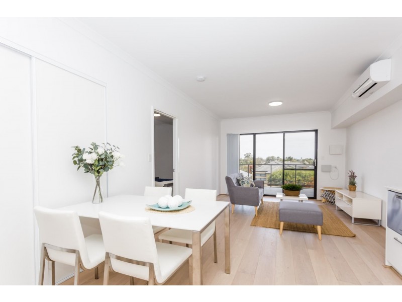 4/21 Homewood Street, Cloverdale WA 6105