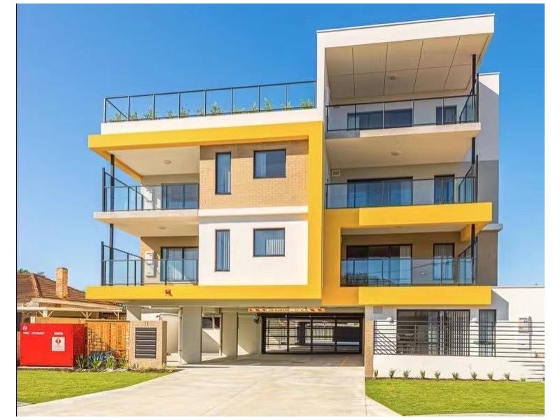 4/21 Homewood Street, Cloverdale WA 6105