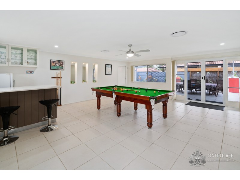 42B Pinelands Street, Loganlea QLD 4131