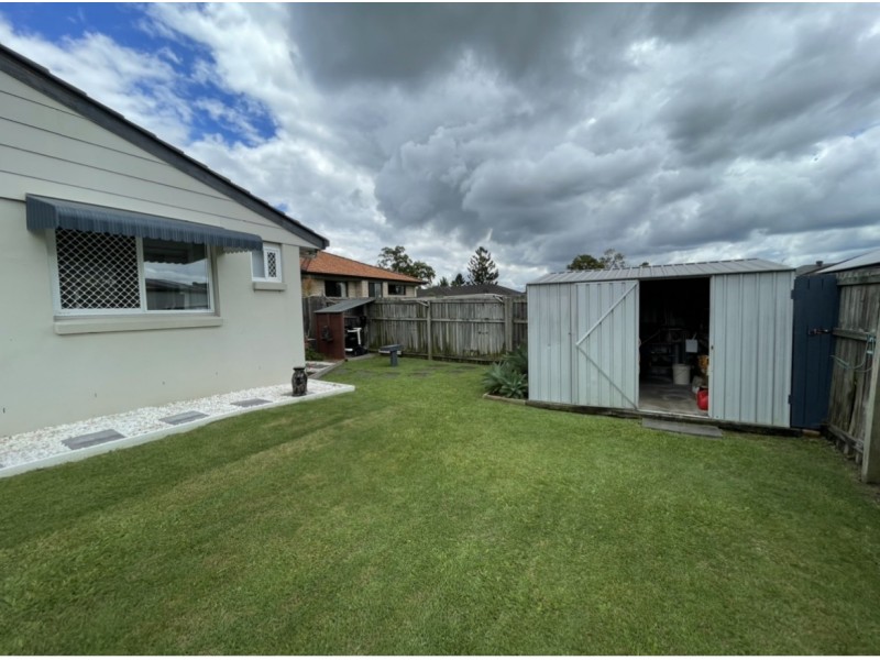 42B Pinelands Street, Loganlea QLD 4131