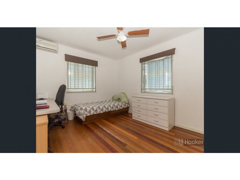 15 Lawson Street, Woodridge QLD 4114