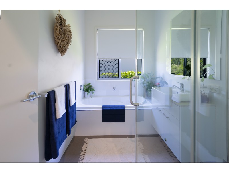 2/19 Joshua Place, Oxenford QLD 4210