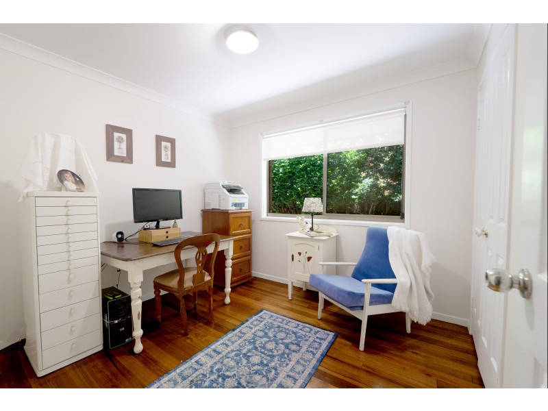 18 Manitzky Road, Tamborine Mountain QLD 4272