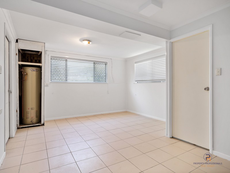 34 Old Logan Road, Gailes QLD 4300