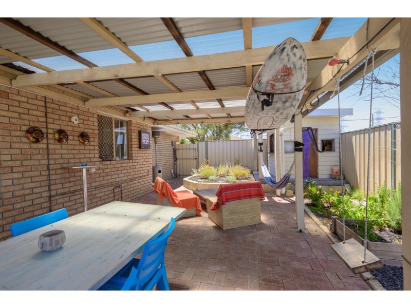 33A Annois Road, Bibra Lake WA 6163