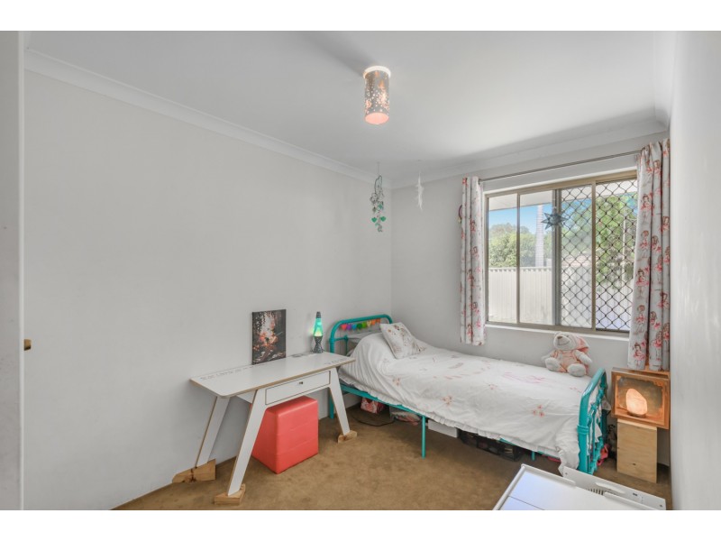 33A Annois Road, Bibra Lake WA 6163