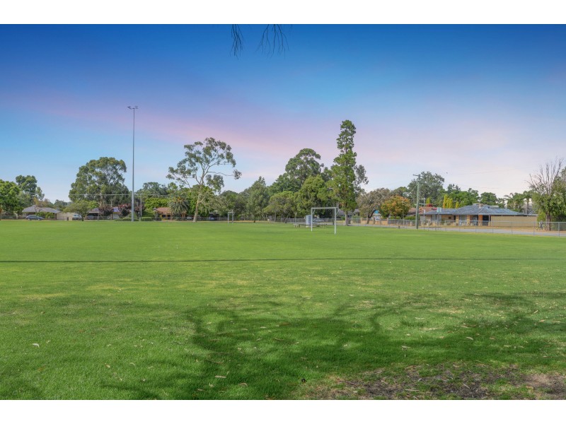 73 Doorigo Road, Armadale WA 6112