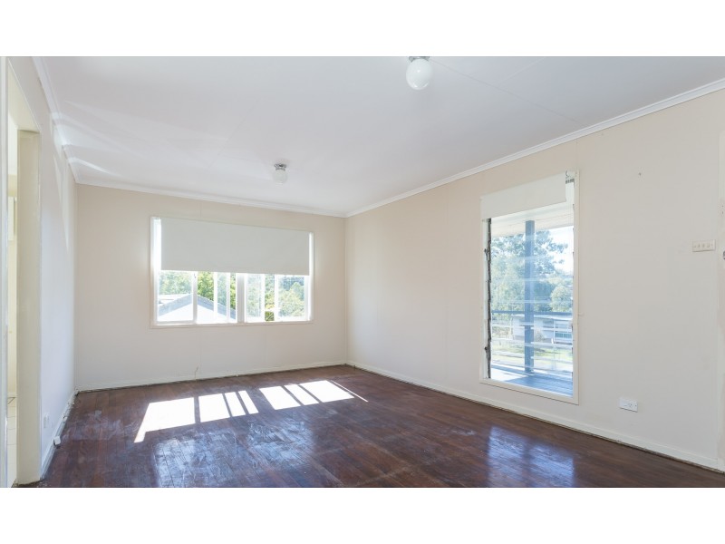 177 Jacaranda Avenue, Kingston QLD 4114