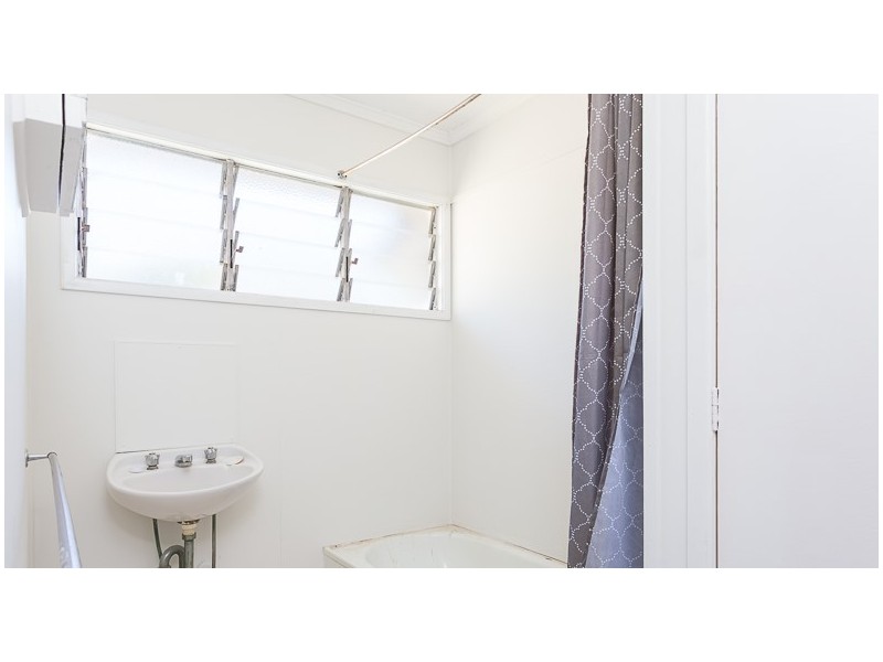 177 Jacaranda Avenue, Kingston QLD 4114