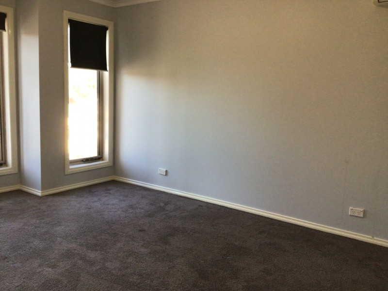 36 Burrora Way, Craigieburn VIC 3064