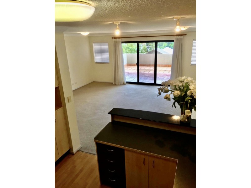 B3/26 Parish Street, Spring Hill QLD 4000