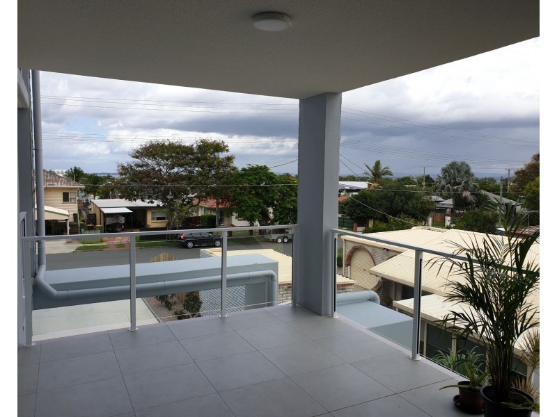 103/22 Arthur Street, Woody Point QLD 4019