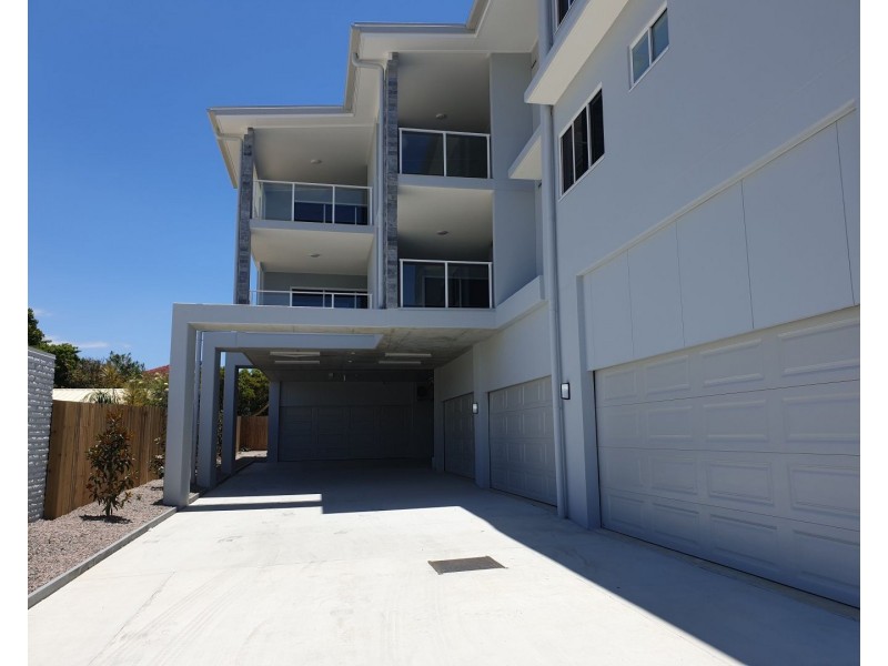 103/22 Arthur Street, Woody Point QLD 4019