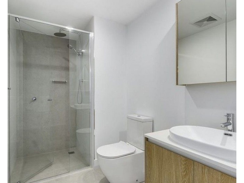 103/22 Arthur Street, Woody Point QLD 4019