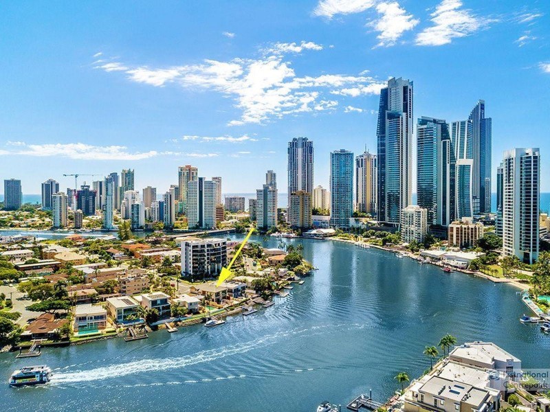 Chevron Island QLD 4217