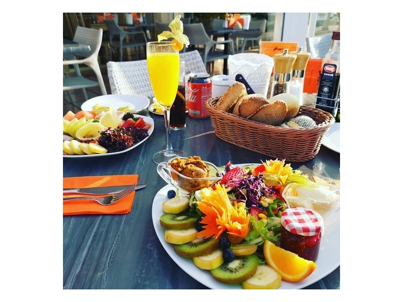 Chevron Island QLD 4217