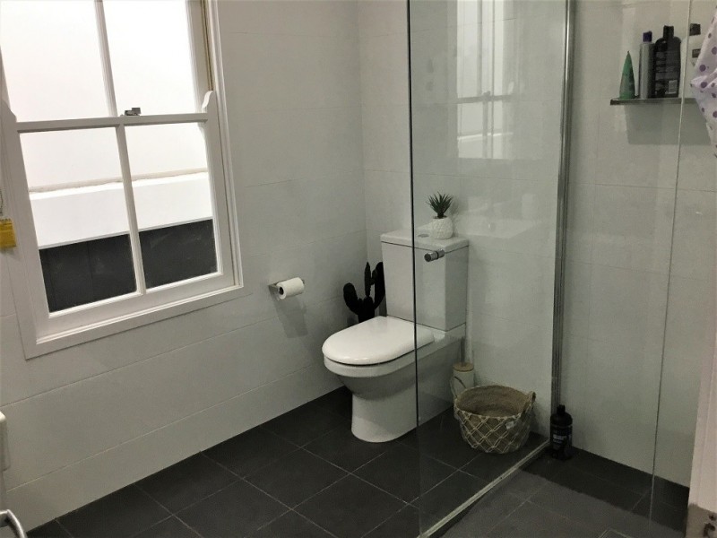 100/28 Wolseley Street, Woolloongabba QLD 4102