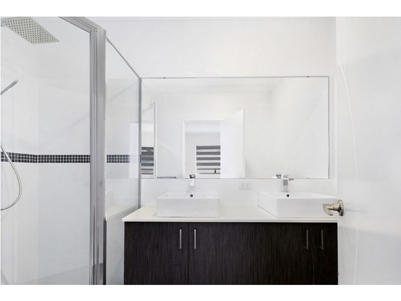 B/18 Harrolyn Avenue, Riverton WA 6148