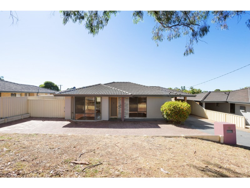 40 Smiths Avenue, Redcliffe WA 6104