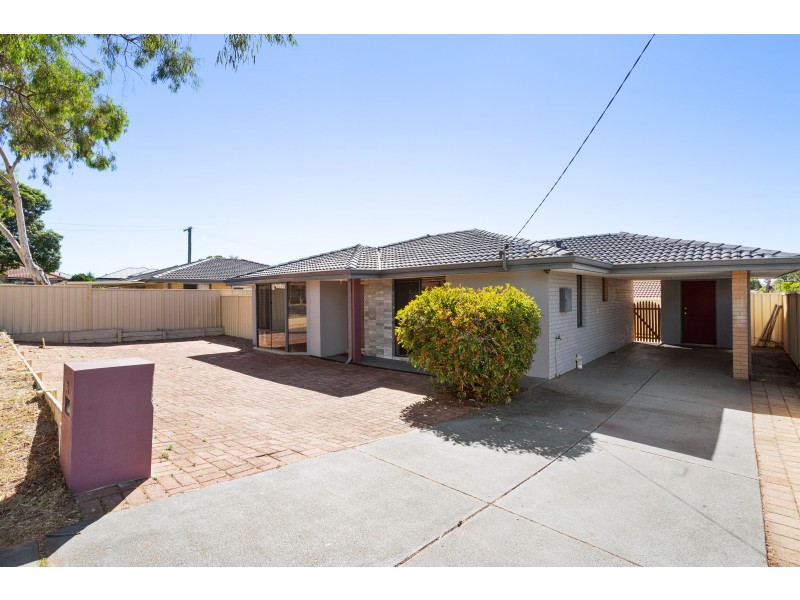 40 Smiths Avenue, Redcliffe WA 6104